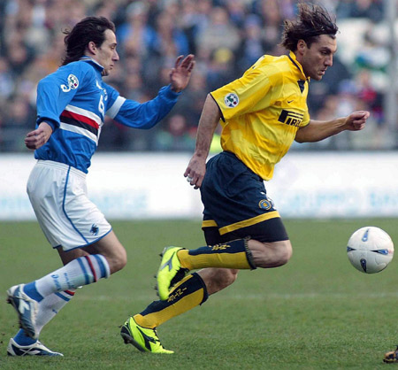 桑普多利亚客场逼平,客场抢得一分 桑普多利亚客场逼平,客场抢得一分