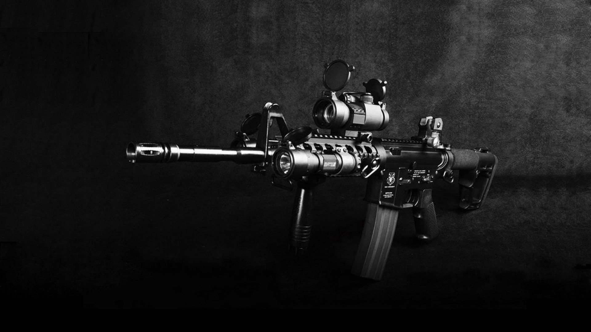 绿茵轻取如钟表，球台点燃若彩虹