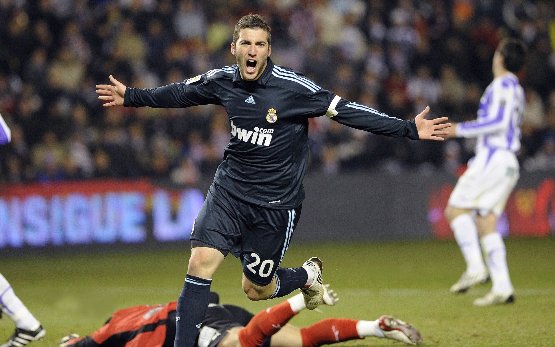 不是得分手之夜,东决关键战杰伦·格林用错误选择证明自己