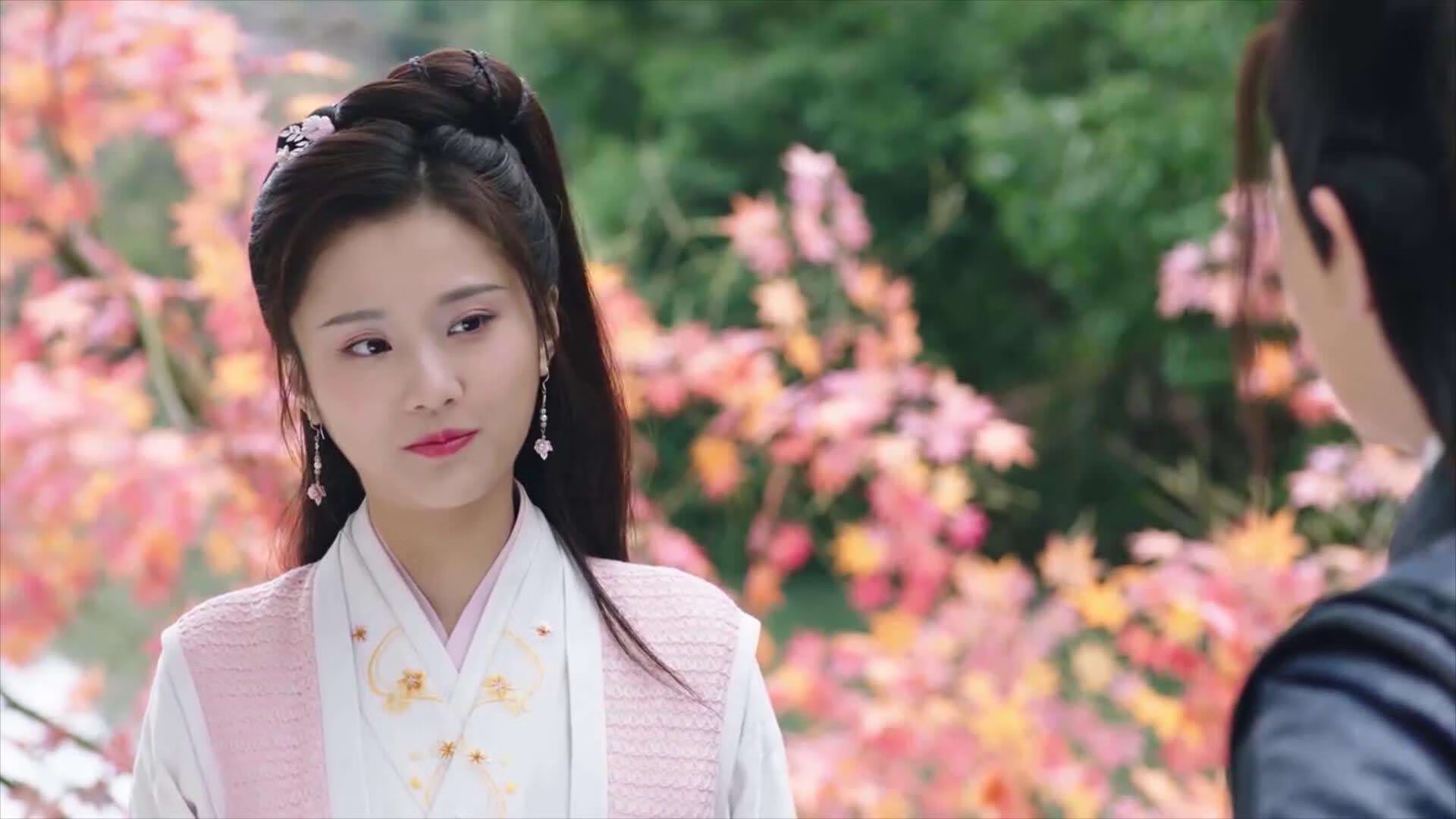 双线悬念，同日终结，从非洲之角到鲁尔河畔的足球意志